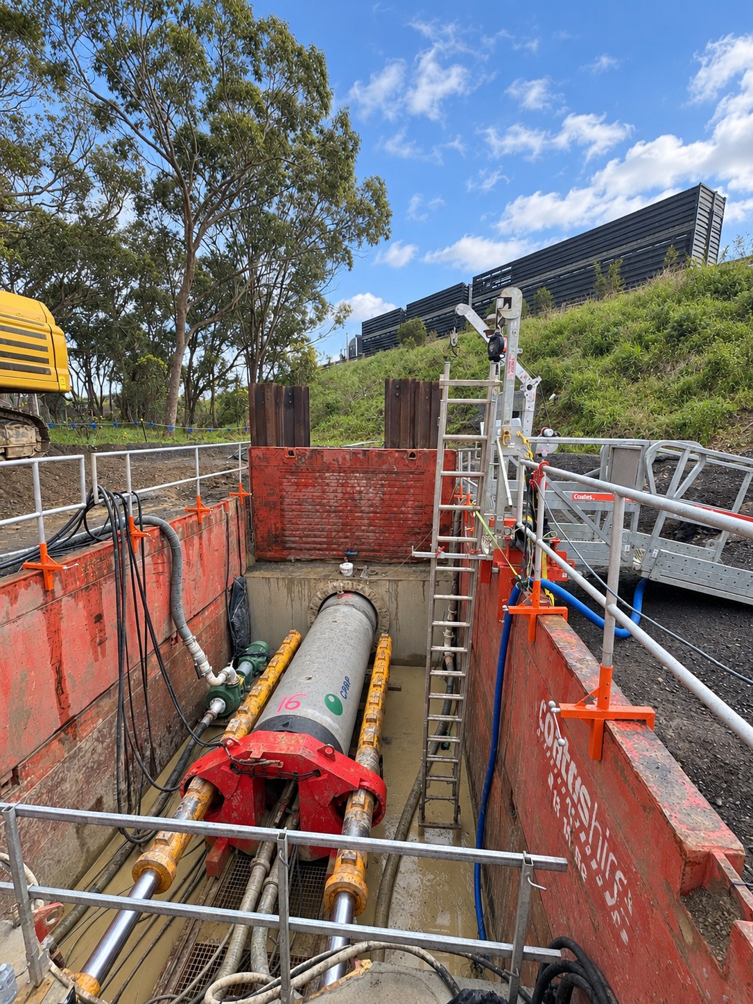 Tallarook Rail Crossing, DN900 RCJP, Tallarook VIC